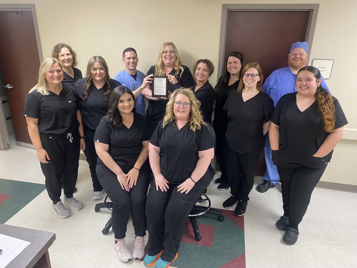 Wound Care Team with 2023 Healogics Center of Distinction Award