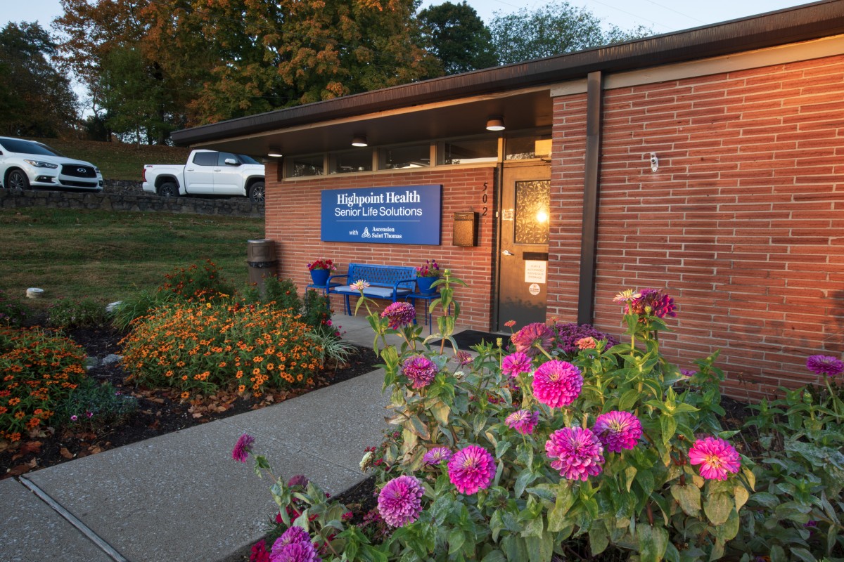 Entrance to Senior Life Solutions - Trousdale
